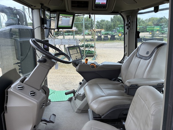 2023 John Deere 9RX 640 - Photo32