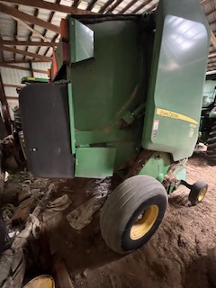2018 John Deere 450M Image 3