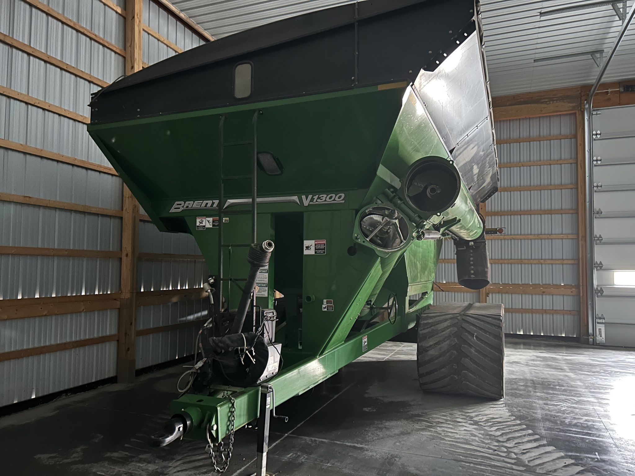 2022 Brent V1300 Image 1