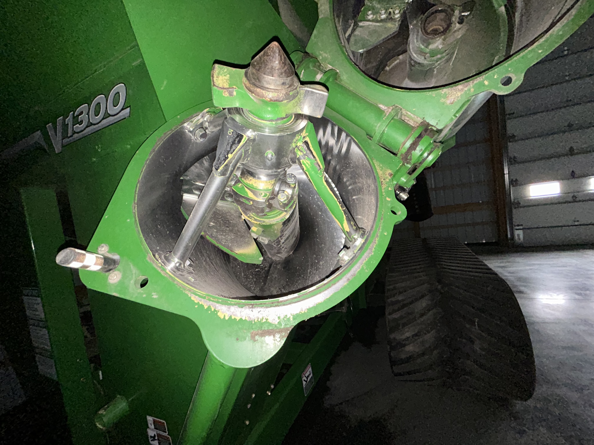 2022 Brent V1300 Image 4