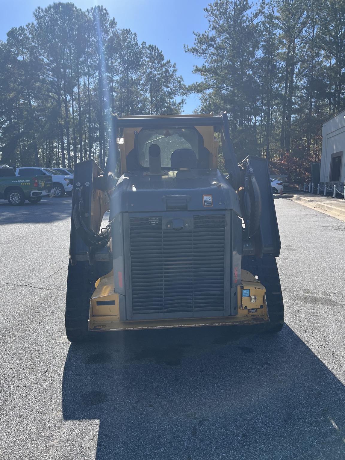 2022 John Deere 331G Image 3