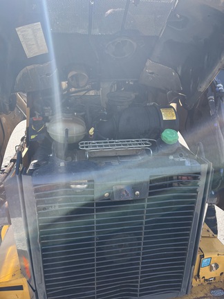 2022 John Deere 331G Picture 2 2022 John Deere 331G-2