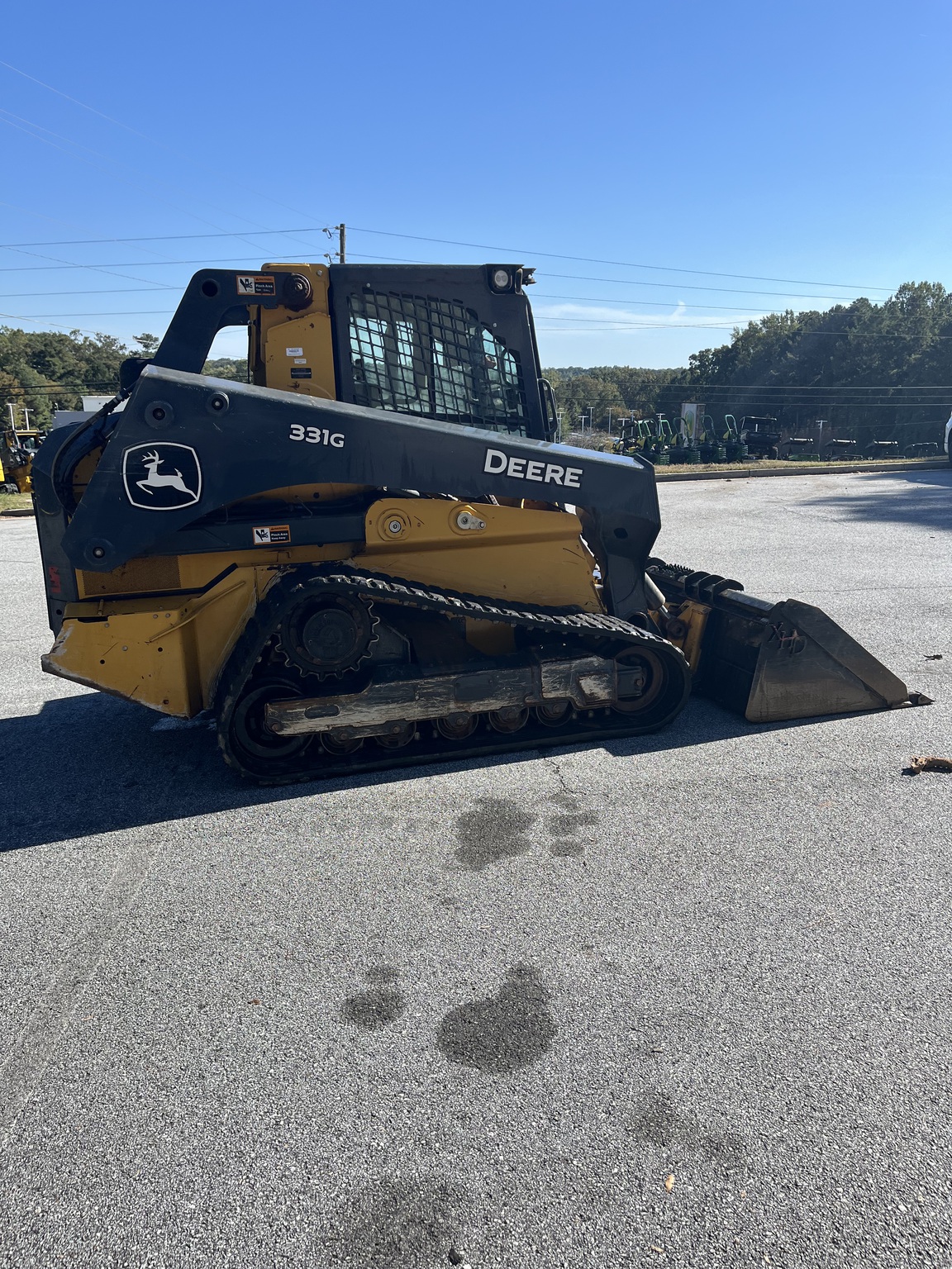2022 John Deere 331G Image 9