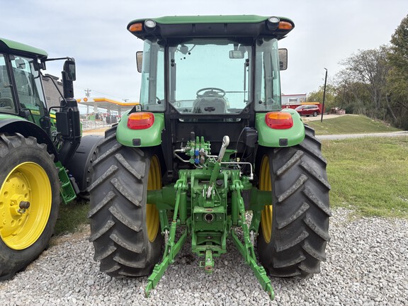 2022 John Deere 6135E