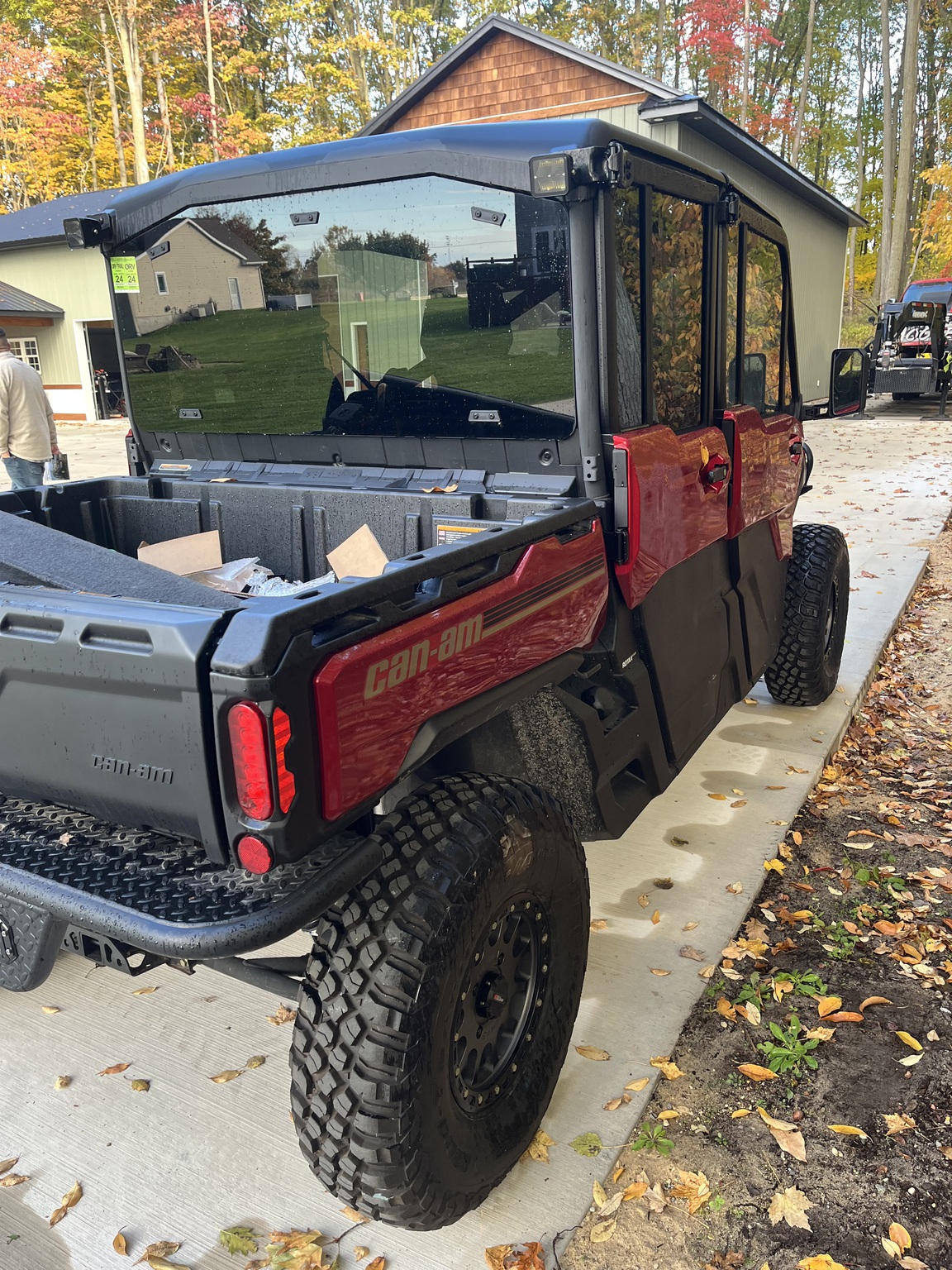 2024 Can-Am DEFENDER HD10 LIMITED Image 5