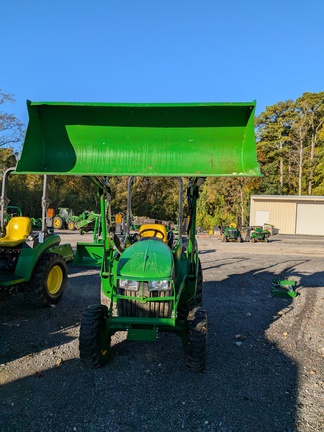 2023 John Deere 3035D