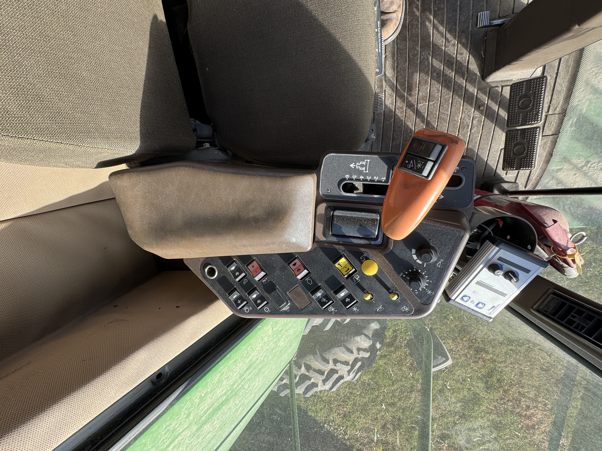 1998 John Deere 9510 Image 19