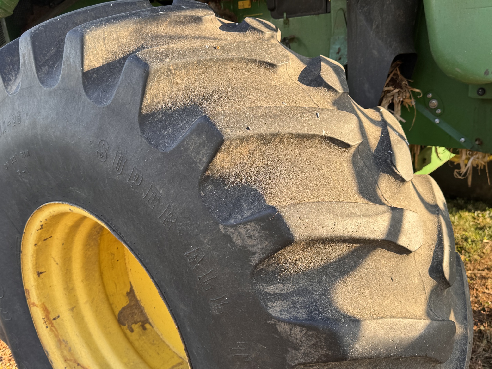  2010 John Deere 9570 STS at Heritage Tractor in Galesburg, IL