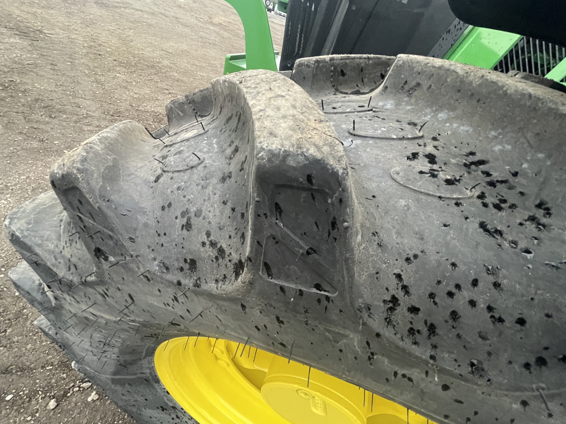 2025 John Deere 6M 115 Image 12