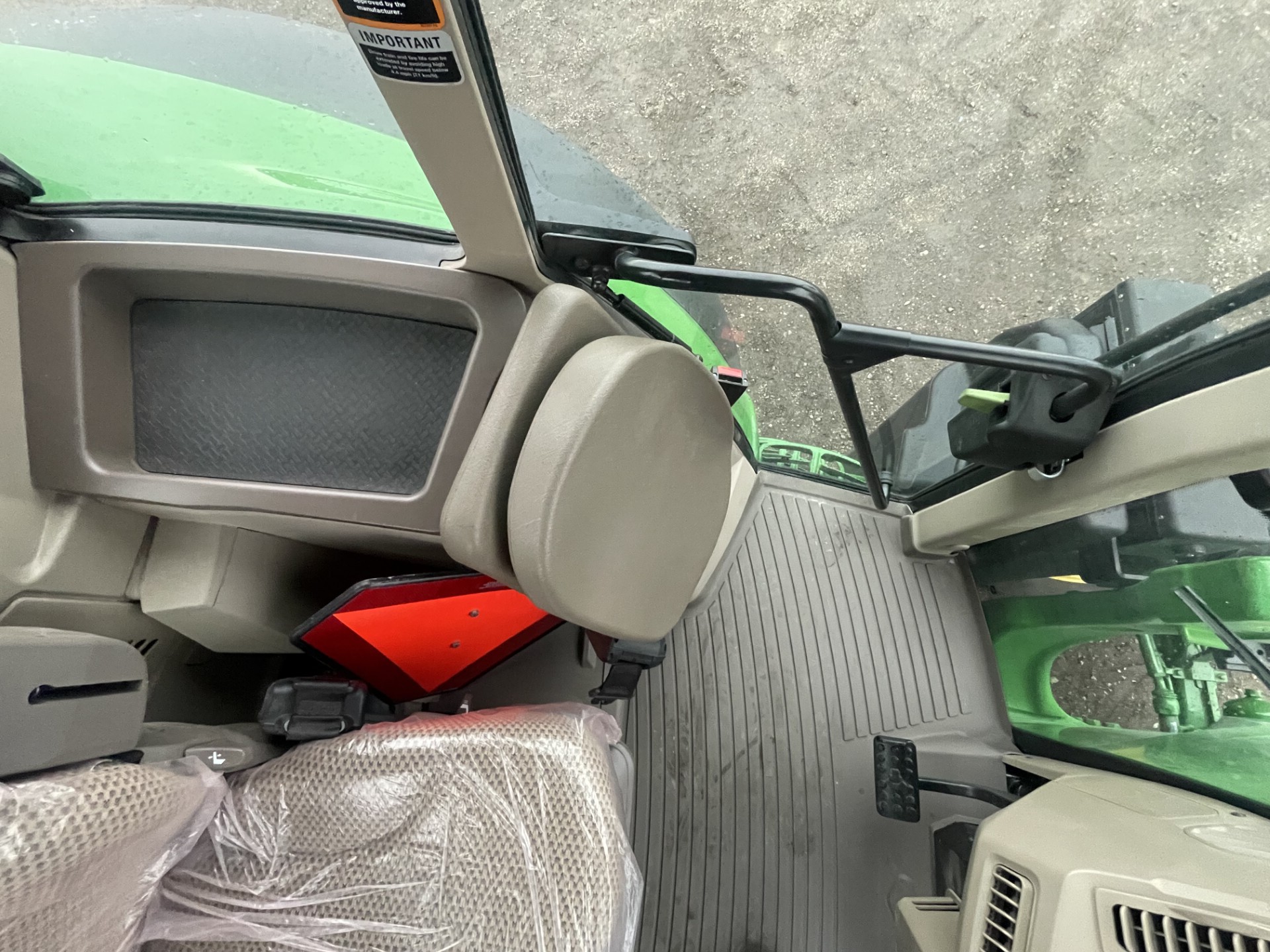 2025 John Deere 6M 115 Image 27