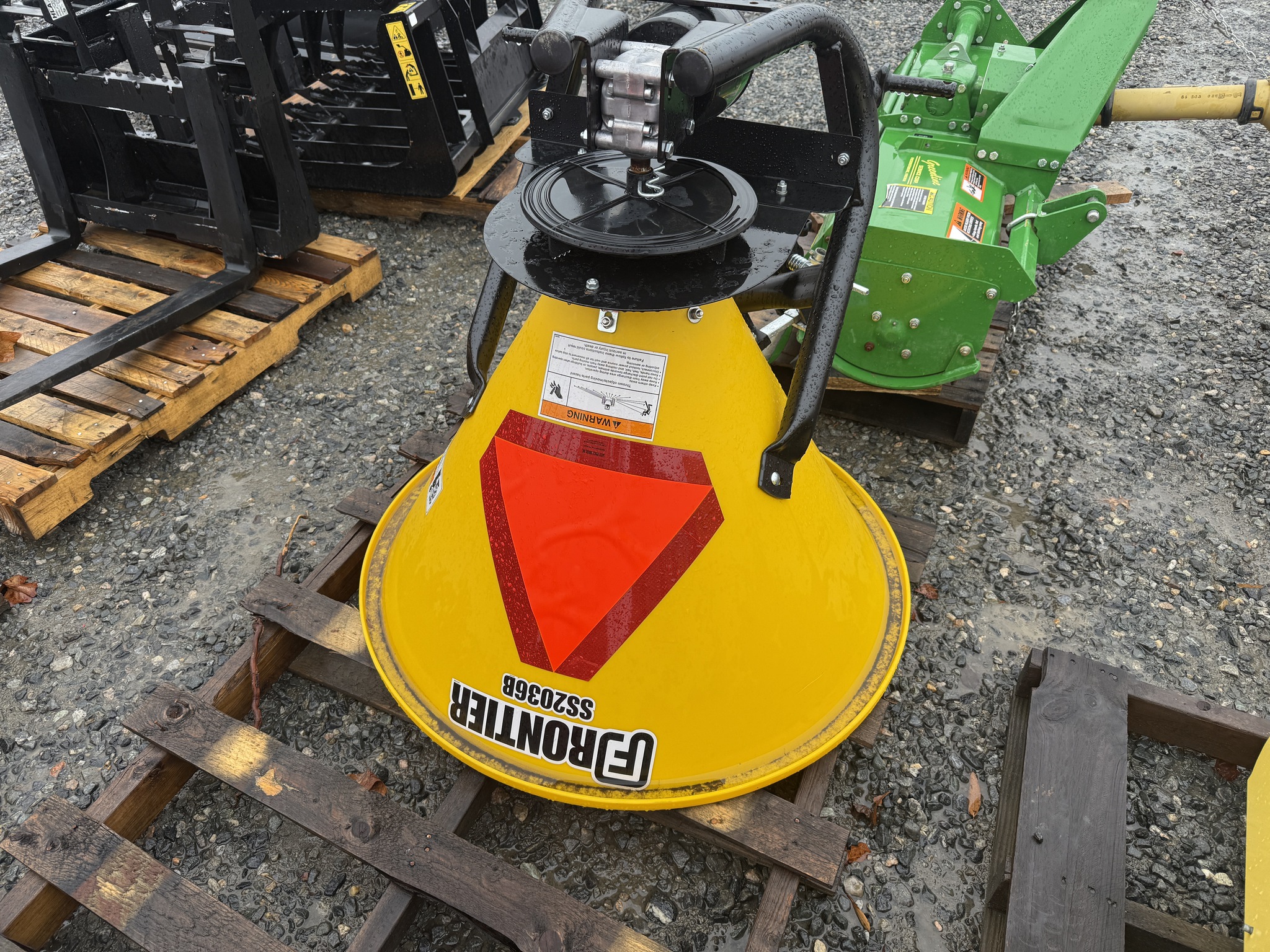 2024 Frontier SS2036B Image 2