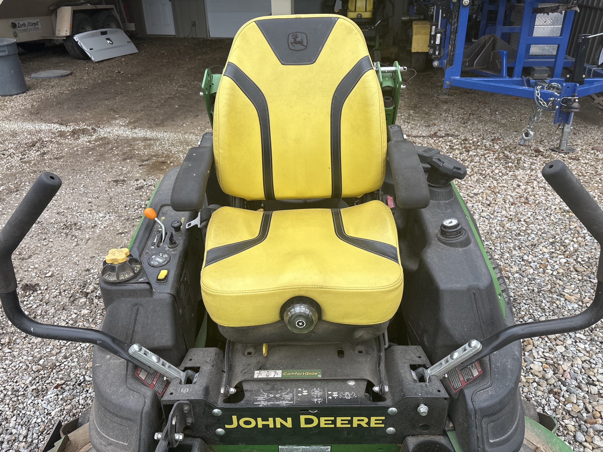 Used 2022 John Deere Z950M Zero Turn Mowers at Koenig Equipment in Greenfield, IN - PhotoXL10