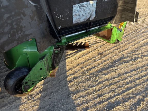 Used 2022 John Deere Z950M Zero Turn Mowers at Koenig Equipment in Greenfield, IN - Photo12