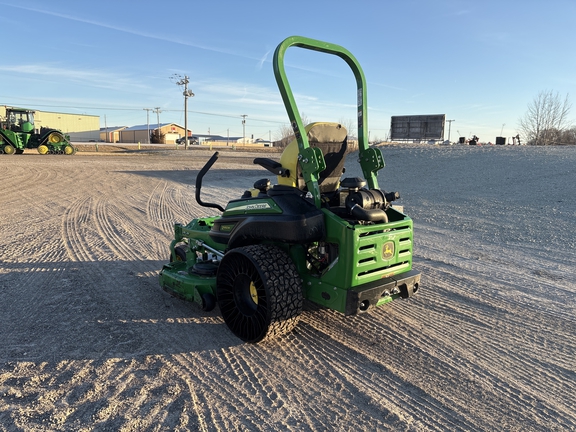 Used 2022 John Deere Z950M Zero Turn Mowers at Koenig Equipment in Greenfield, IN - Photo6