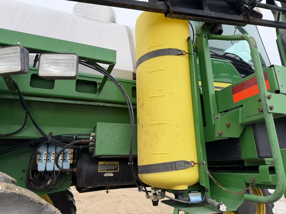 2001 John Deere 4710 - Photo25