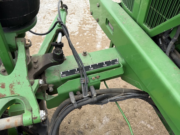 2001 John Deere 4710 - Photo34