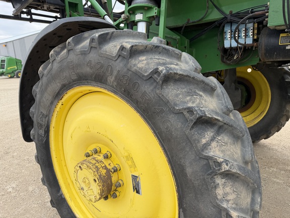 2001 John Deere 4710 - Photo17