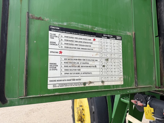 2001 John Deere 4710 - Photo29