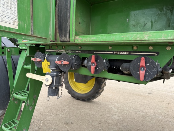 2001 John Deere 4710 - Photo30