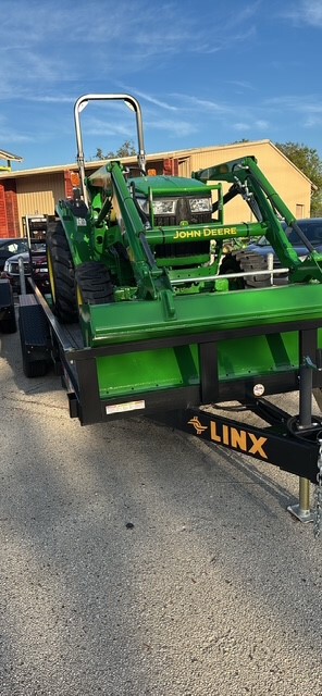 2025 John Deere 4044M Image 2