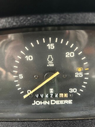 Photo of 2010 John Deere 5065E