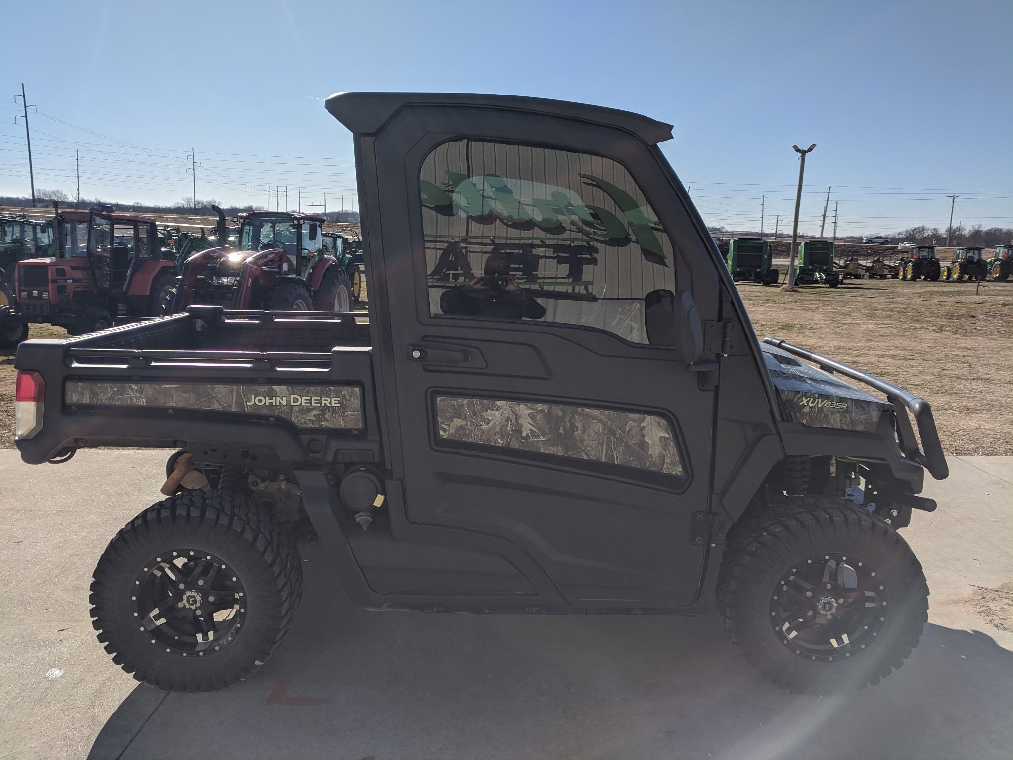  2023 John Deere XUV 835R at Heritage Tractor in Rogersville, MO