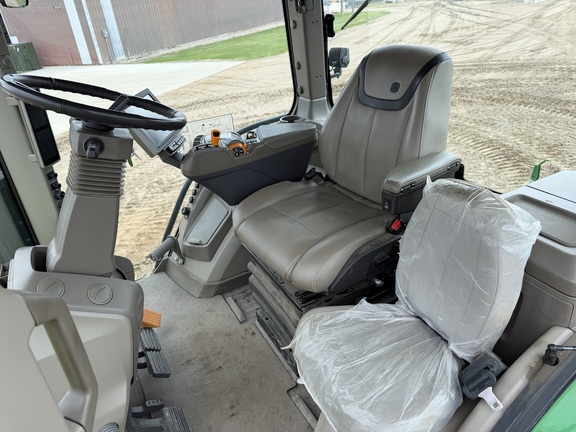 2020 John Deere 8RX 410 - Photo32