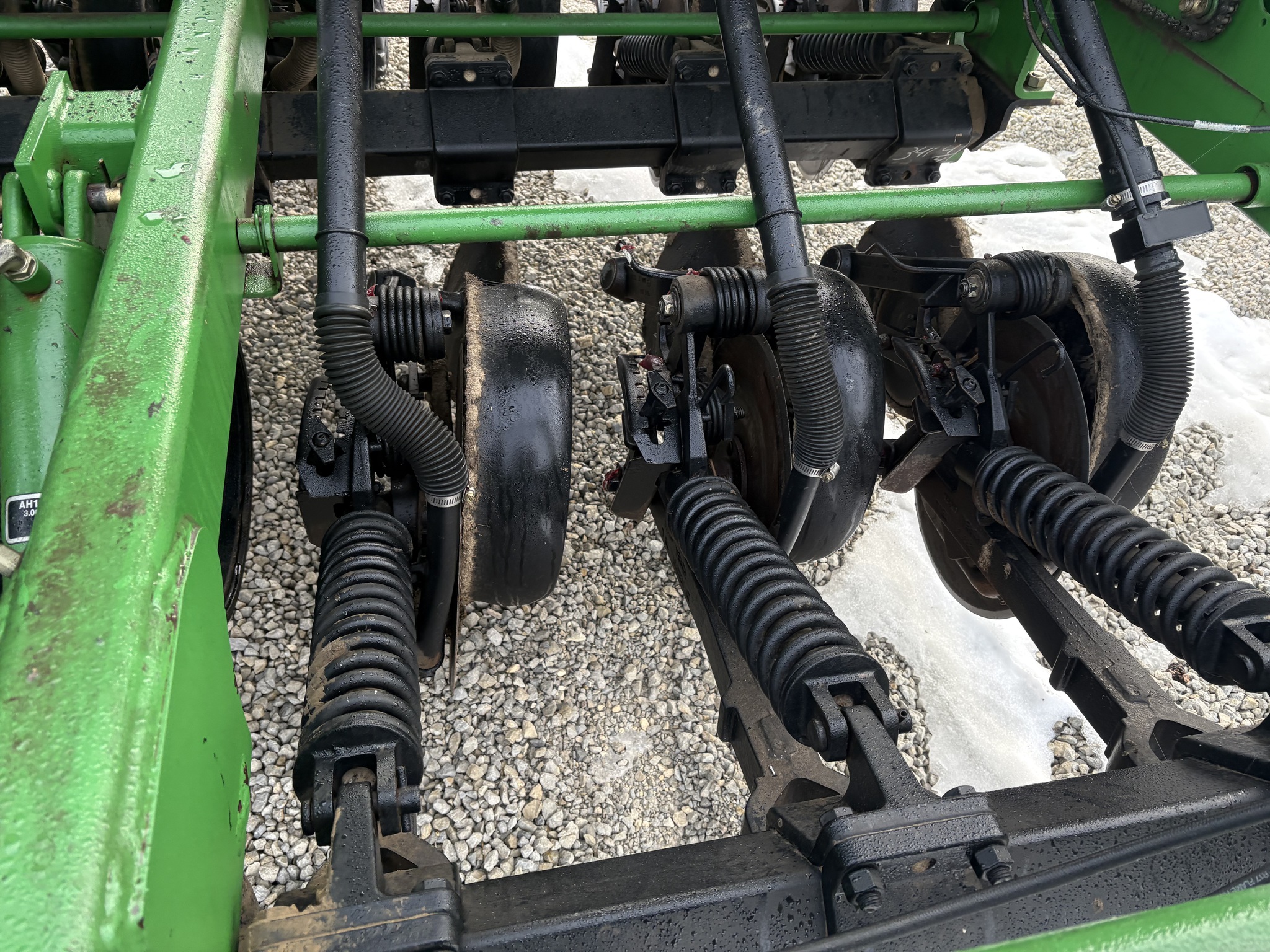 2005 John Deere 1590 Image 15