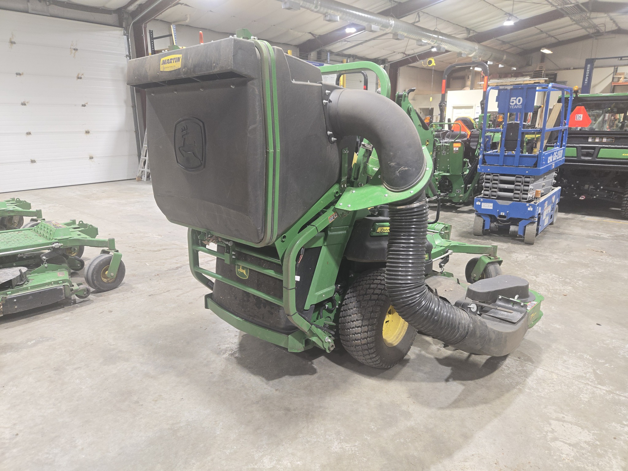  2023 John Deere Z997R at Heritage Tractor in Carthage, IL