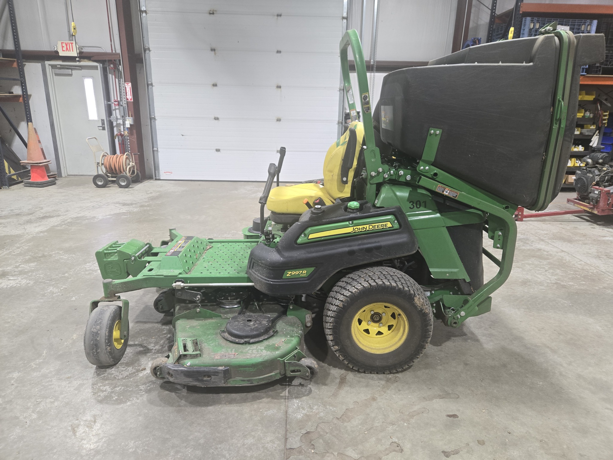  2023 John Deere Z997R at Heritage Tractor in Carthage, IL