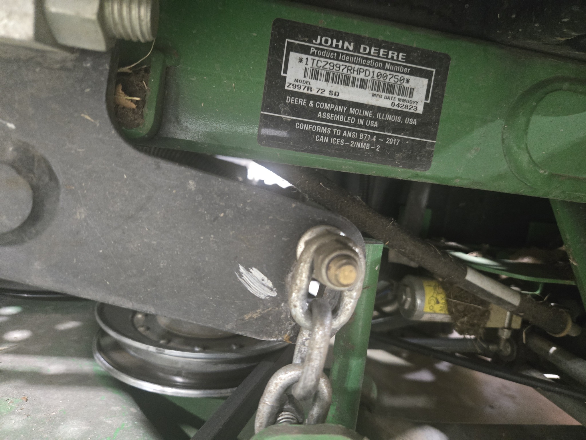  2023 John Deere Z997R at Heritage Tractor in Carthage, IL