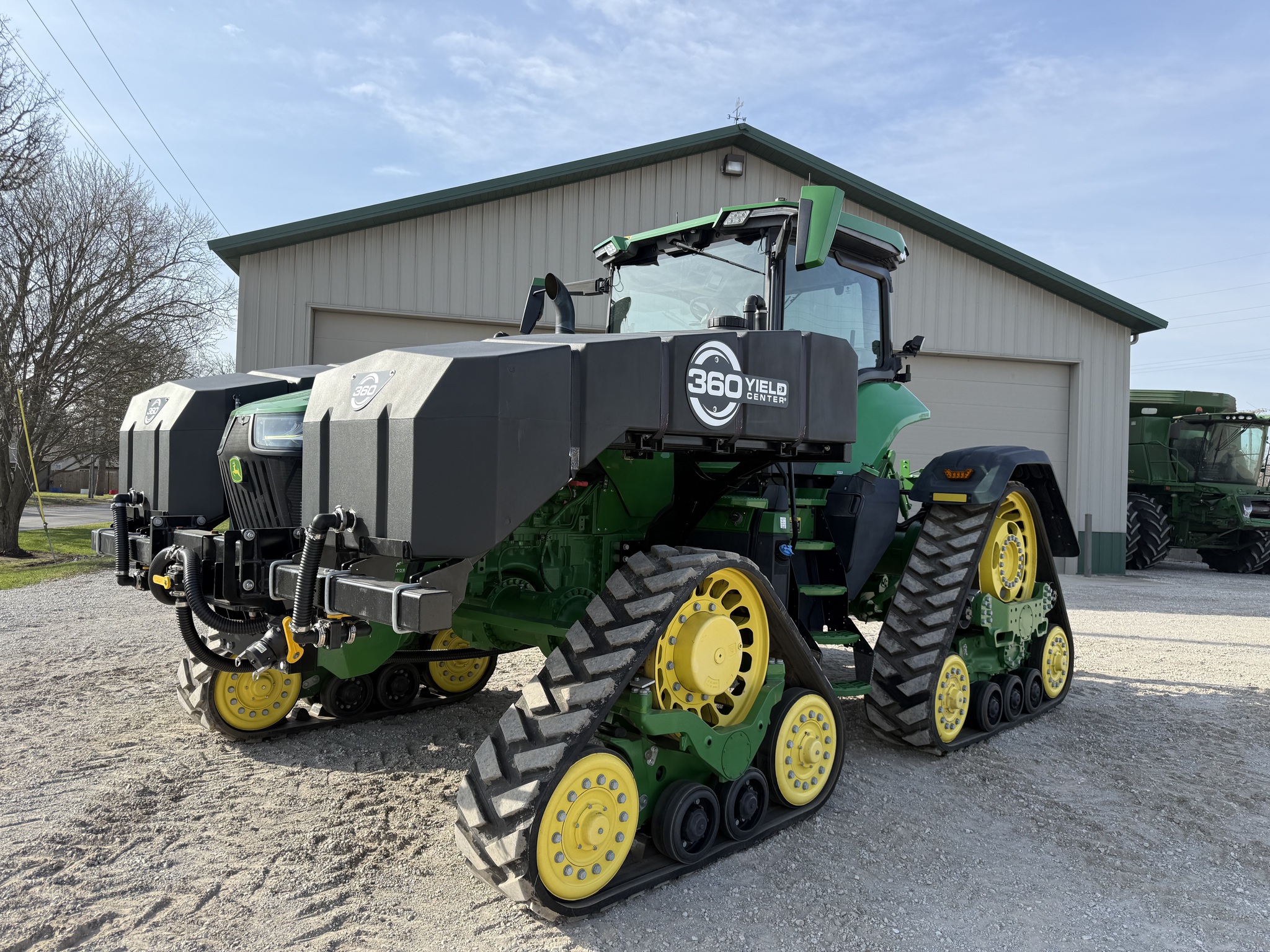  2021 John Deere 8RX 370 at Heritage Tractor in Pontiac, IL
