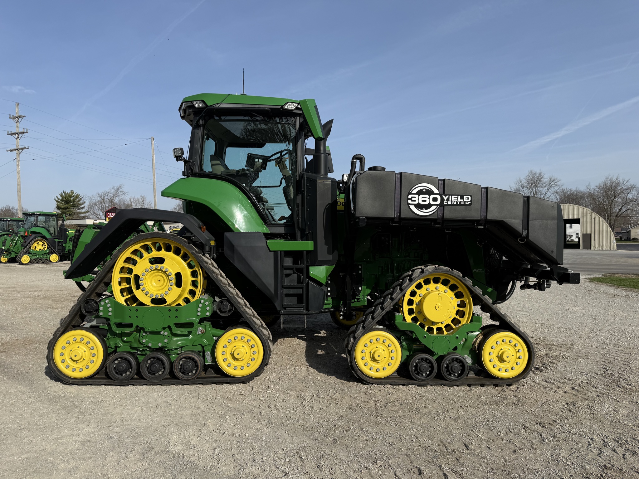  2021 John Deere 8RX 370 at Heritage Tractor in Pontiac, IL