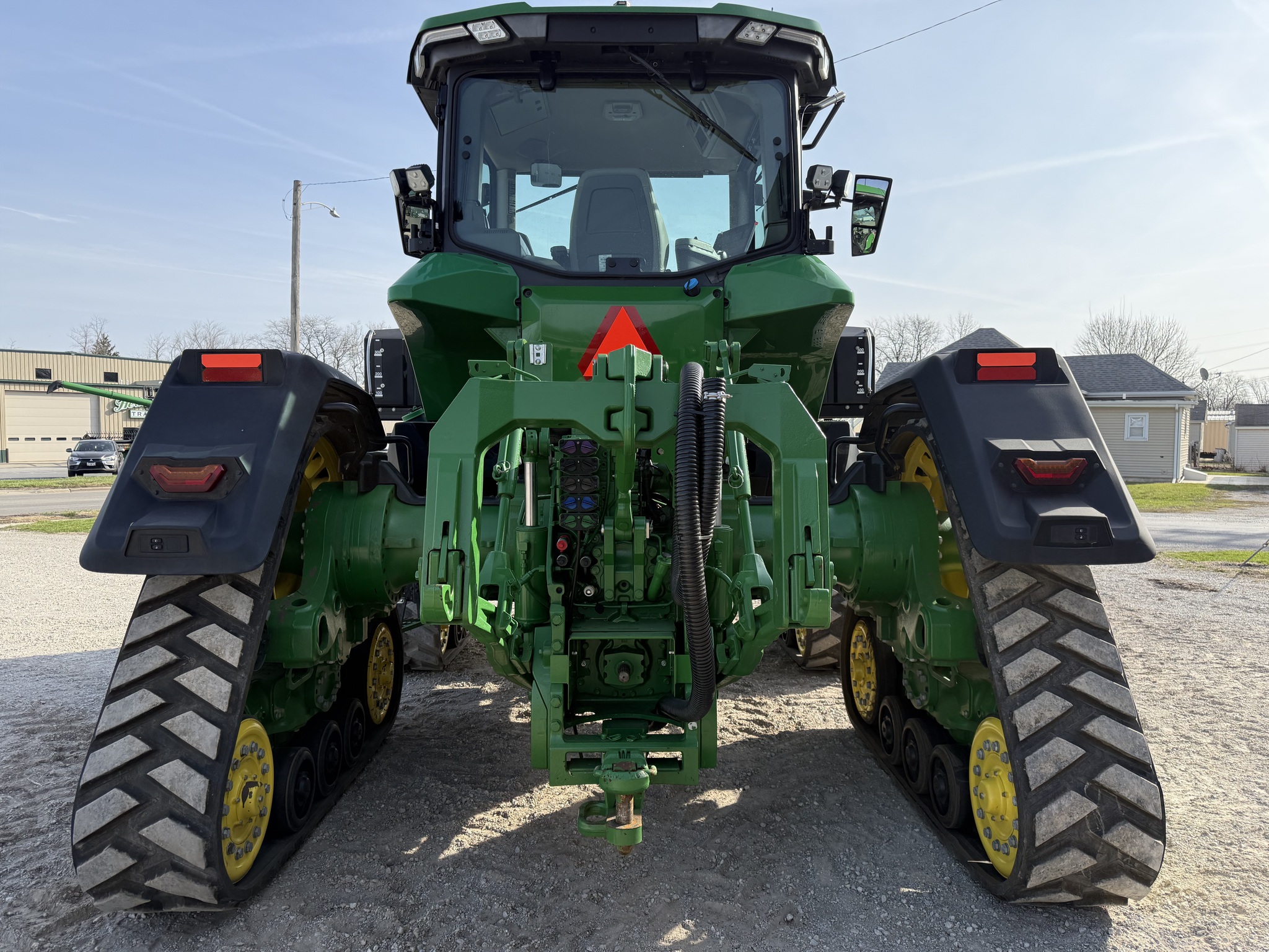  2021 John Deere 8RX 370 at Heritage Tractor in Pontiac, IL