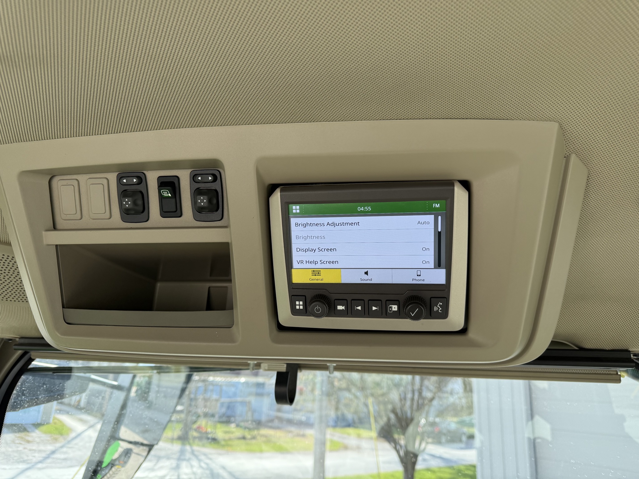  2021 John Deere 8RX 370 at Heritage Tractor in Pontiac, IL