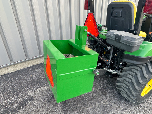 2022 John-Deere 1023E