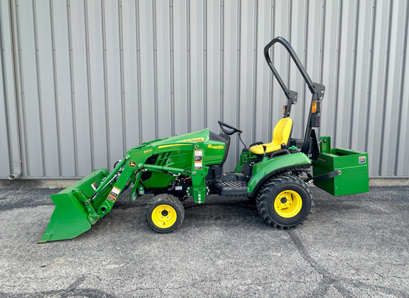 2022 John-Deere 1023E