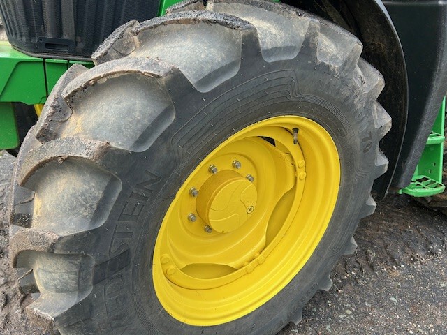 2023 John Deere 6120M