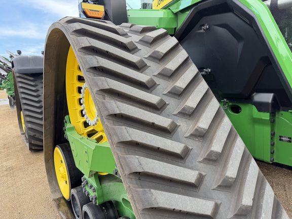 2025 John Deere 9RX 710 - Photo15