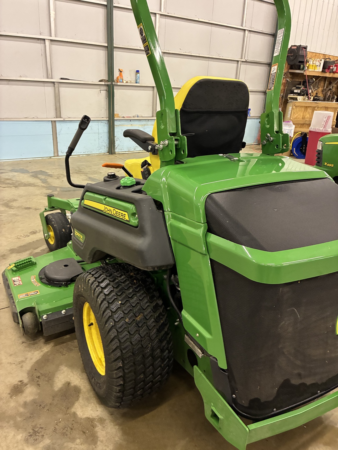 2023 John Deere Z997R Image 4