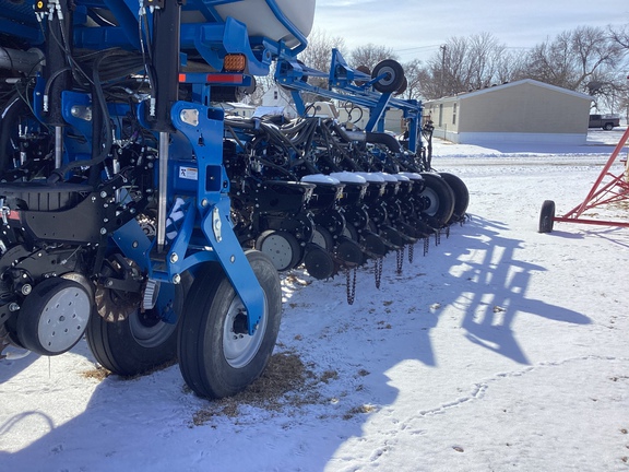  Kinze 4900 - Photo8