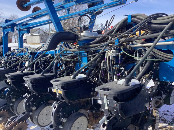  Kinze 4900 - Photo12