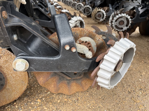  Kinze 4900 - Photo23