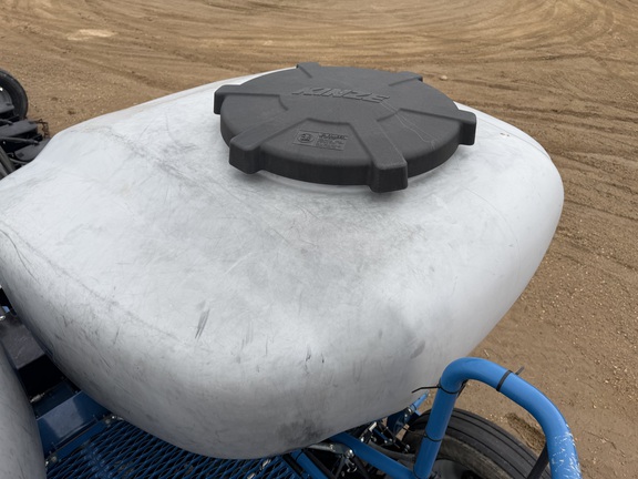  Kinze 4900 - Photo37