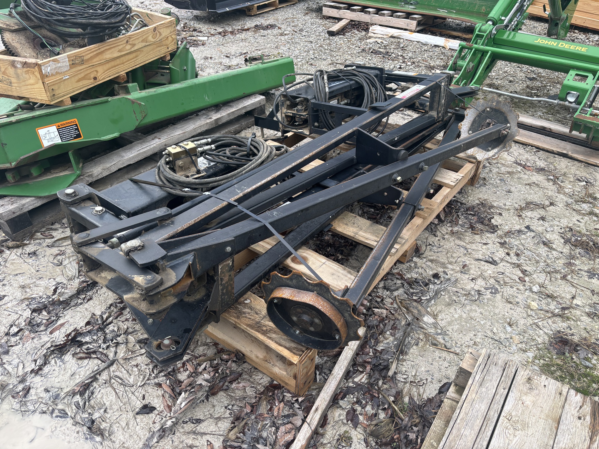 Used 2000 John Deere 1560 Tandem Hitch Attachments: Drill at Koenig Equipment in Anna, OH - PhotoXL7