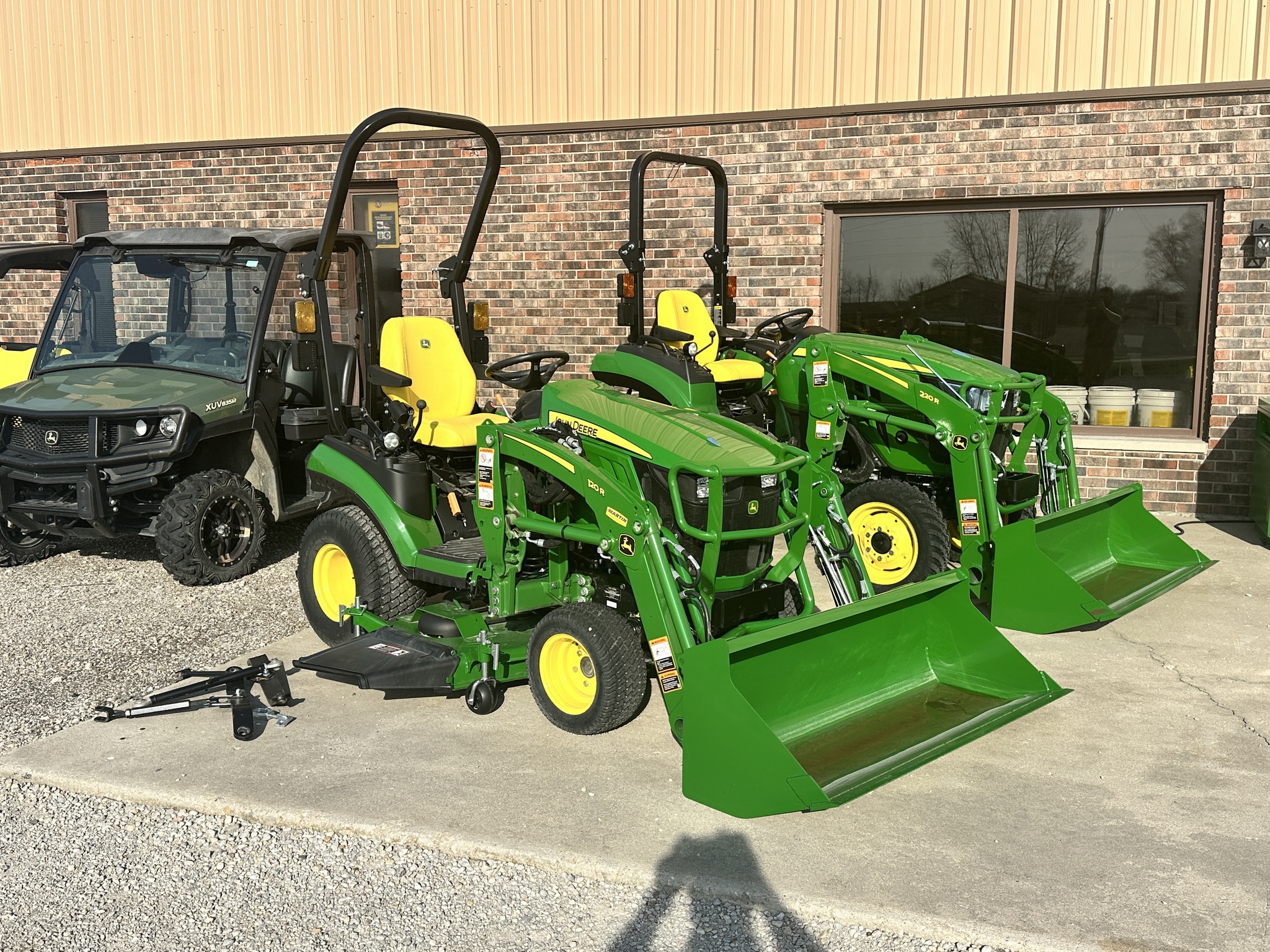  2024 John Deere 1025R at Heritage Tractor in Lexington, IL