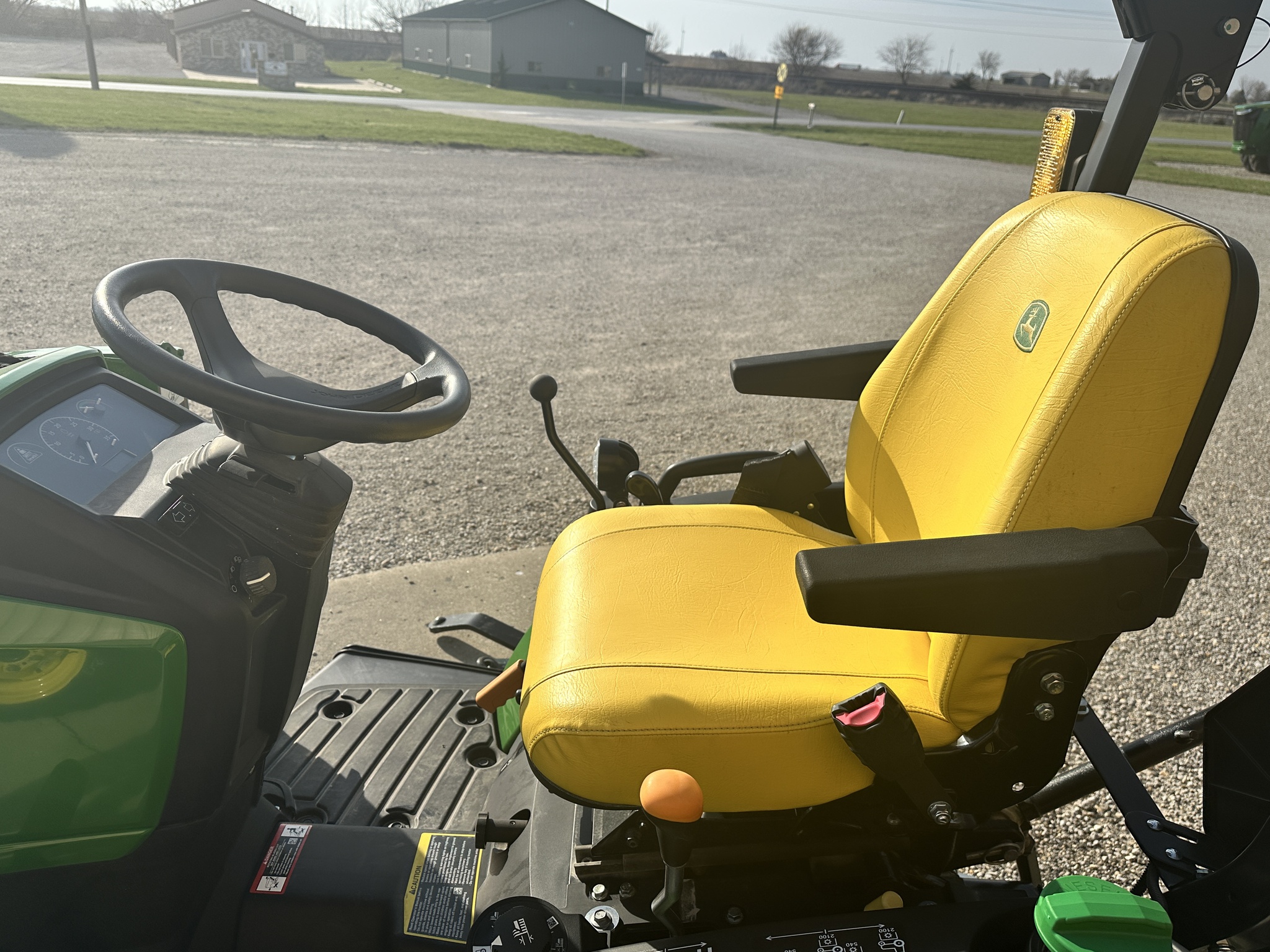  2024 John Deere 1025R at Heritage Tractor in Lexington, IL