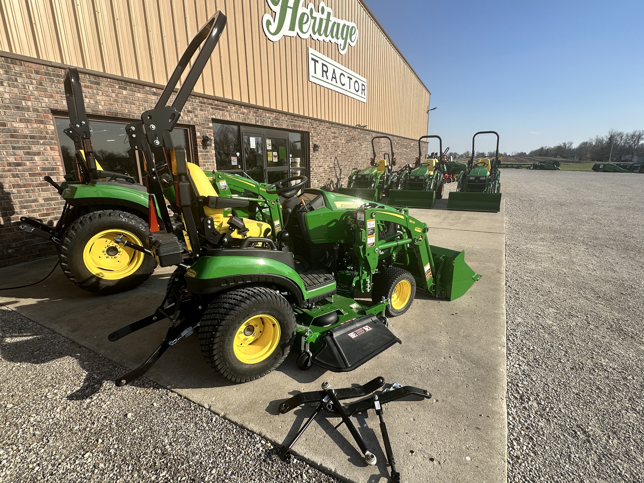  2024 John Deere 1025R at Heritage Tractor in Lexington, IL