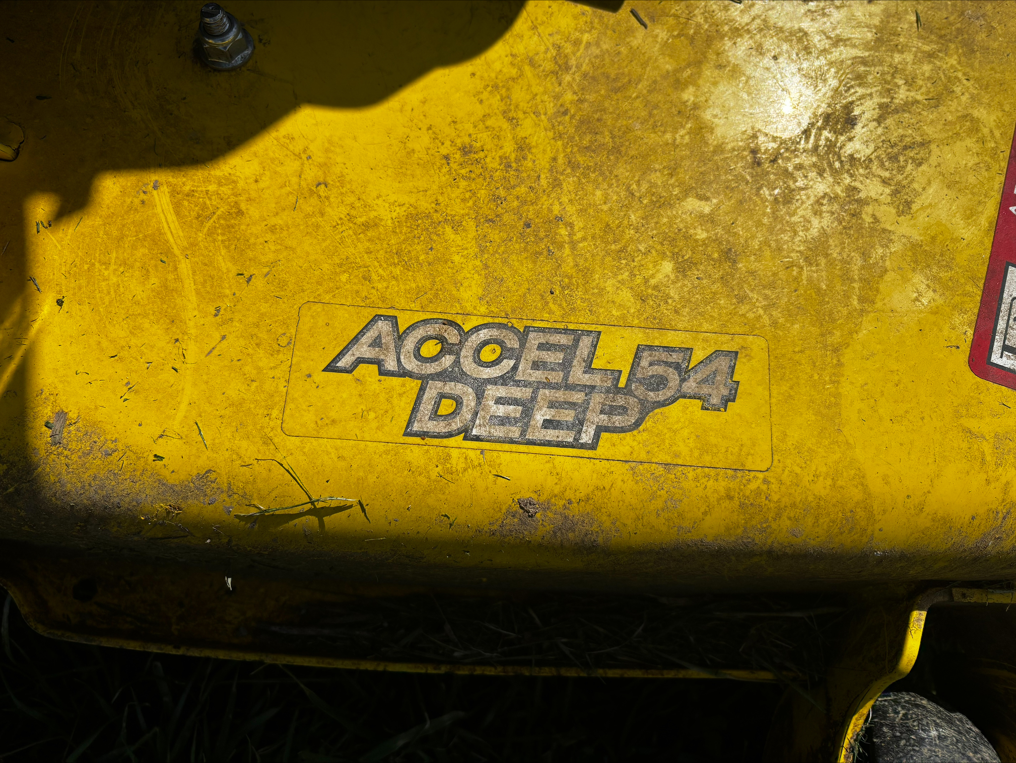 Used 2019 John Deere Z535M Zero Turn Mowers at Koenig Equipment in Tipp City, OH - PhotoXL6