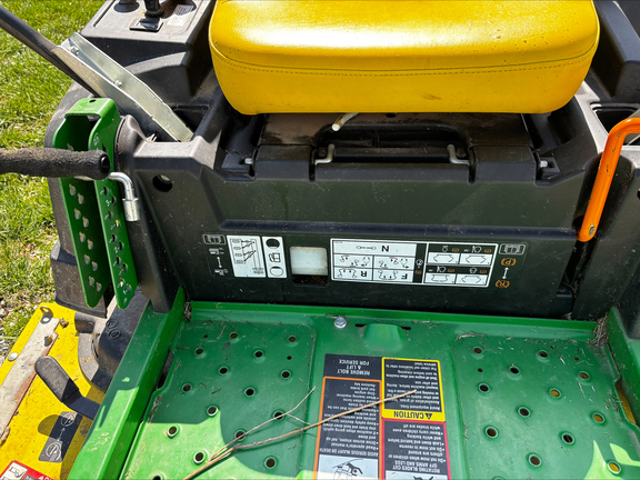 Used 2019 John Deere Z535M Zero Turn Mowers at Koenig Equipment in Tipp City, OH - Photo13